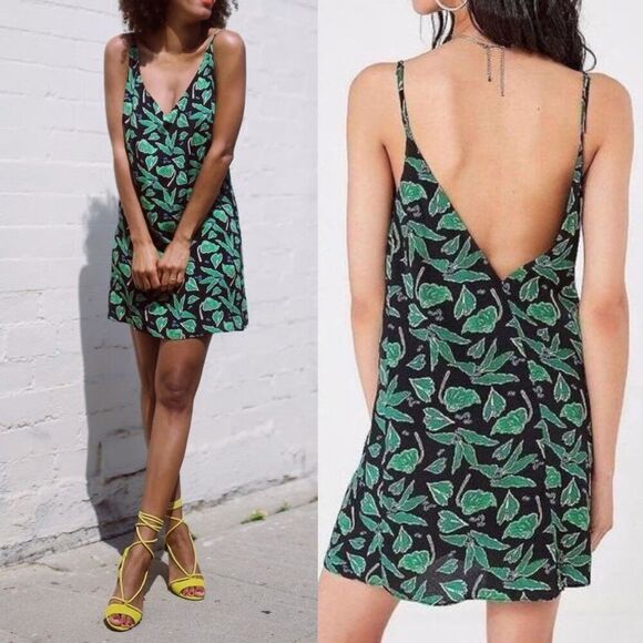 Urban Outfitters Dresses & Skirts - Urban Outfitters Women’s Black Green Leaf Print Mini Dress L Large Y2K 90s